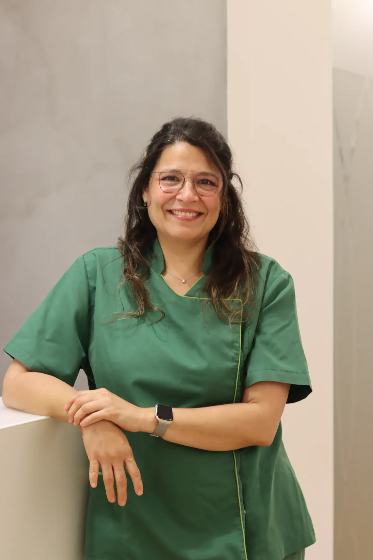 Leticia Socarras en un gabinete de Valencia Dental