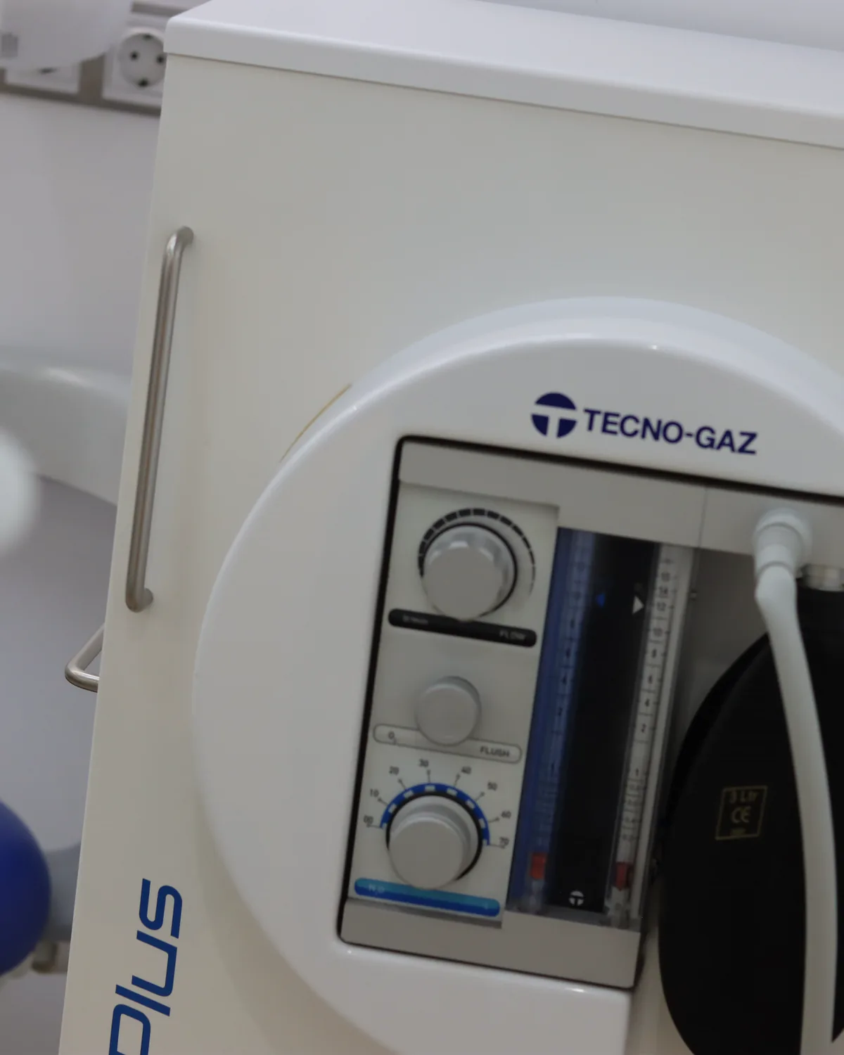 Autoclave de esterilización en Valencia Dental